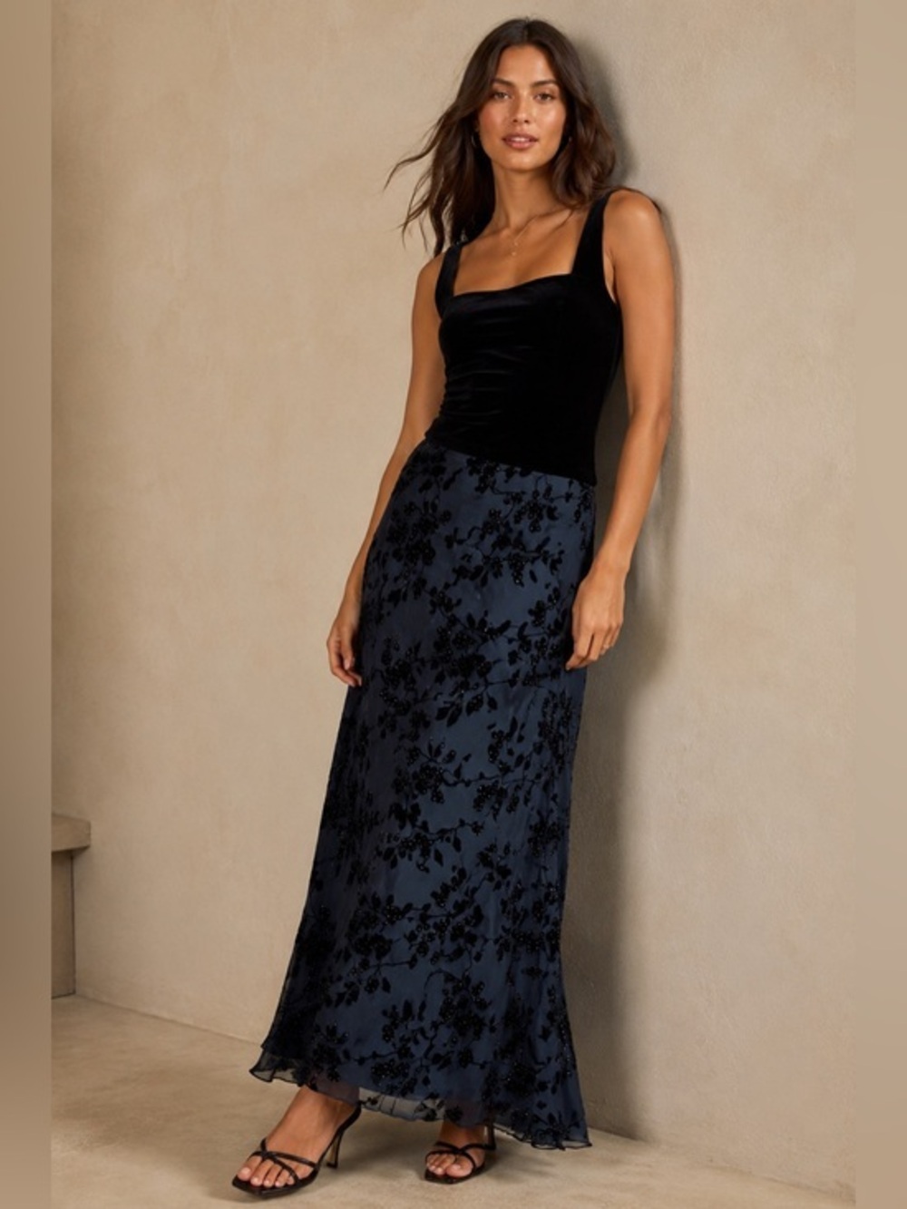 XSCAPE Black Velvet Burnout Silk Beaded Maxi Skirt 16 Formal Evening Wedding